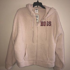 🇺🇸 Victoria Secret Cream Sherpa Zip-Up Jacket. HOGS Collegiate Collection,Size L